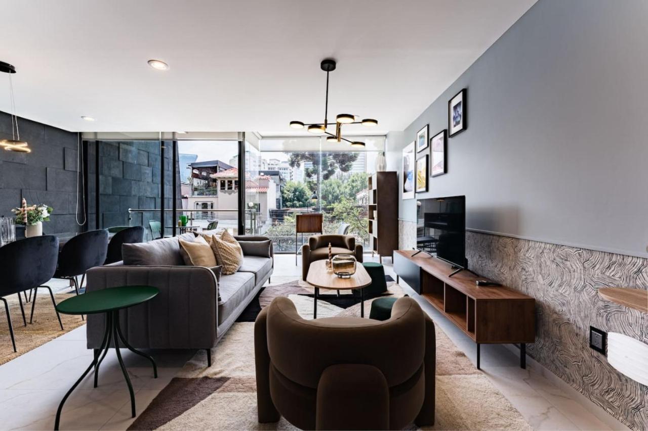 Apartment Two Luxurious With Private Balconies *