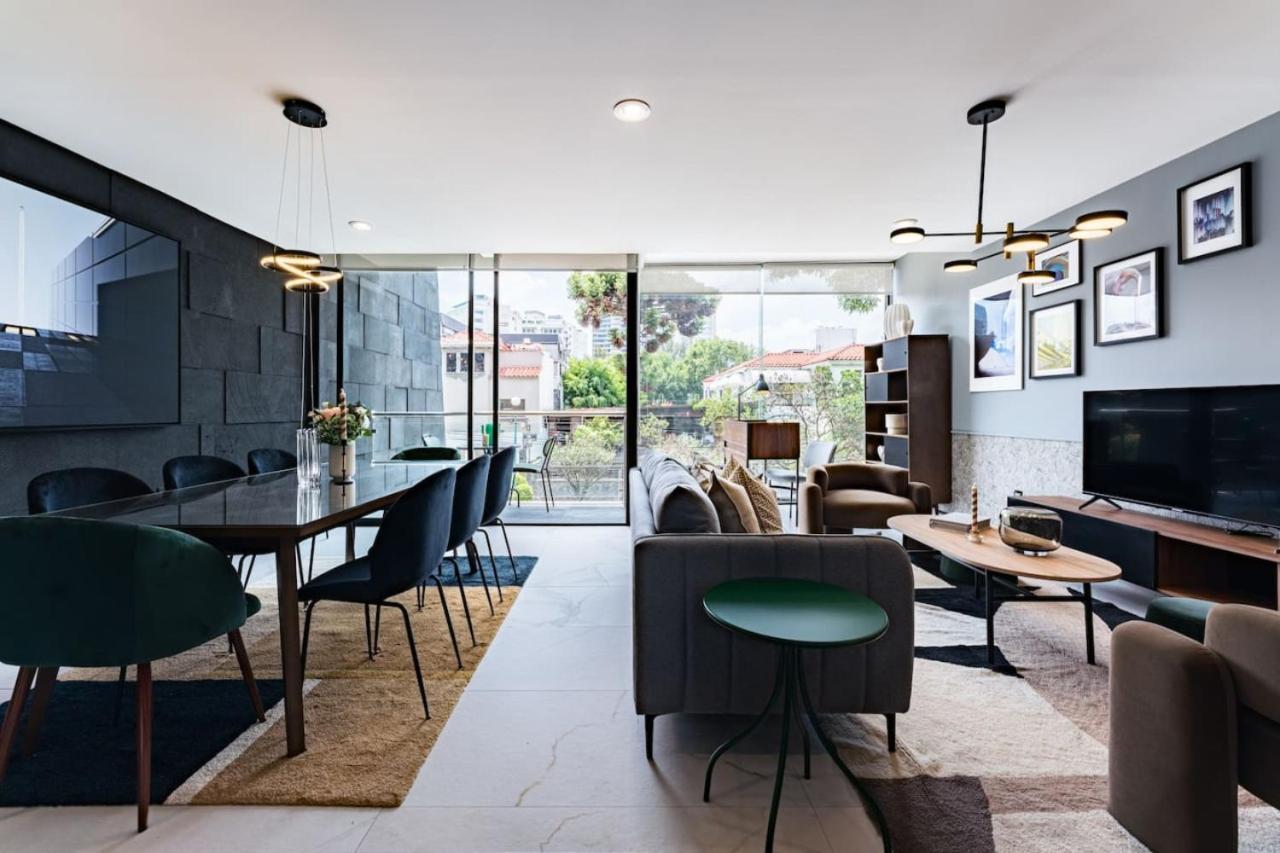 Two Luxurious With Private Balconies *